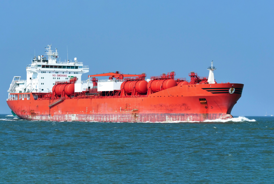 Chartering ships  for oil *- deliveries and bunkering services